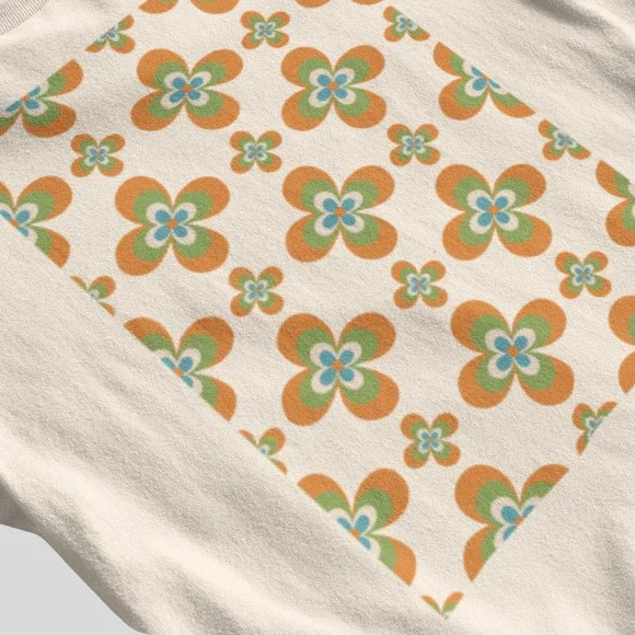 Retro Vintage Green Orange Flower Tee - Picture 3 of 5
